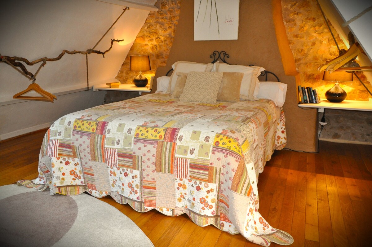 De grote slaapkamer.