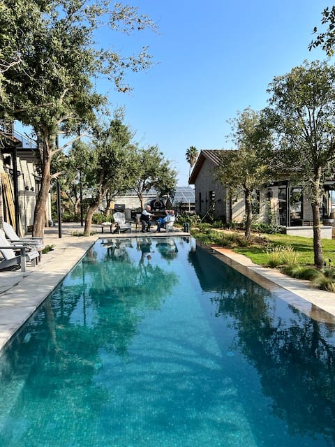 LALI boutique house with Pool & Spa