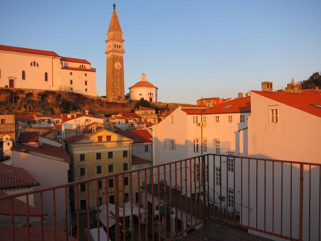 ReginaMare managed Airbnb listing 1
