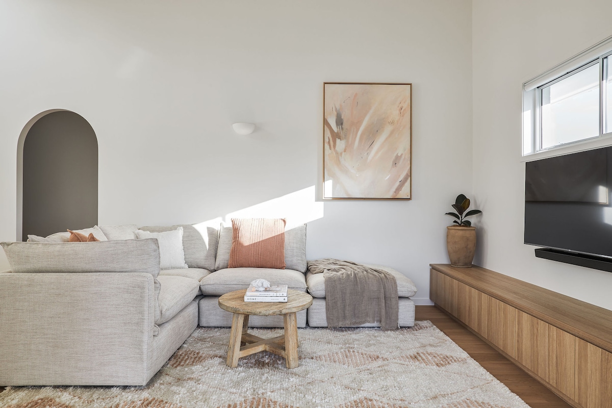 Successful Airbnb property: Pipis at Cabarita Villa 1 in Bogangar