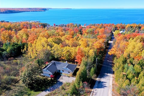 Sister Bay - 4 BR/3BA - Sauna - 3 min to downtown!