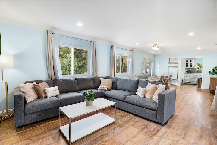*Family Haven: Sports Court/ Game Room/ King Beds - La Mesa, CA