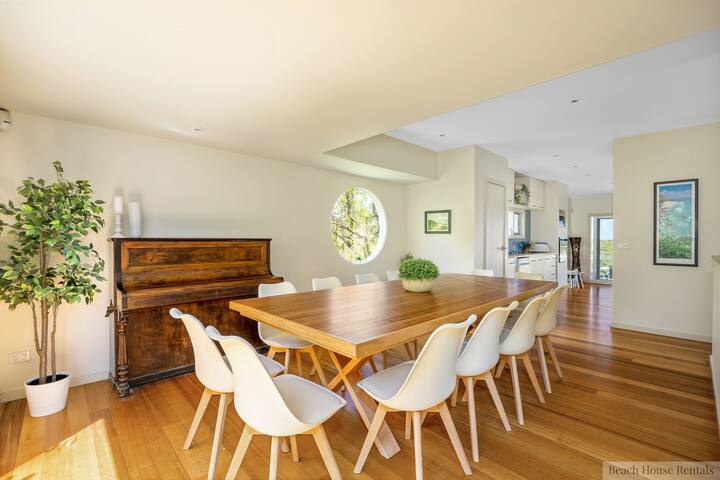 6 Bedrooms, Views, Hot Springs, Golf, Brewster Rye gallery image 5