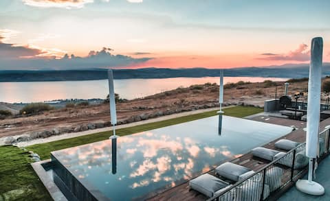 Hodula - Amazing villa with a private pool facing the Kinneret