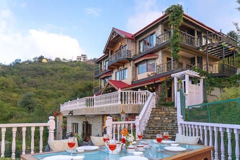 3BR, Bonfire, Wifi-StayVista @ Scenic Solitude