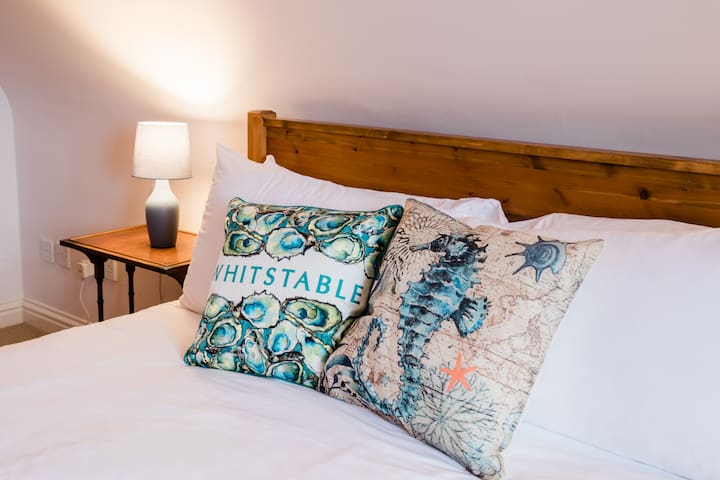 Idyllic Retreats managed Airbnb listing 3
