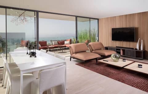 Propiedad de Airbnb exitosa: Luxury Villa Rebeka - Heated Pool and Jacuzzi en Adeje