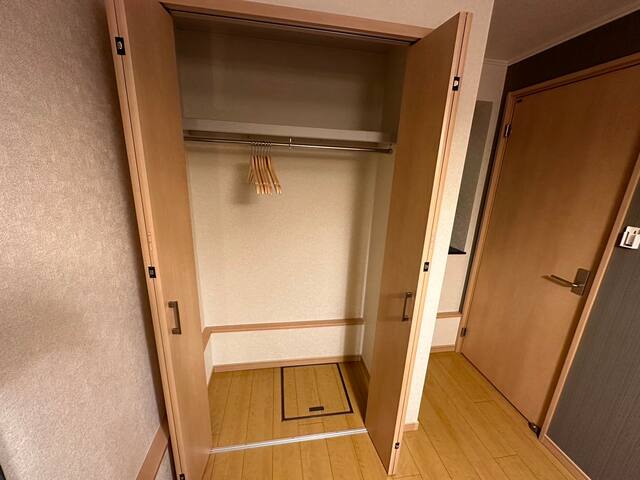 新宿駅徒歩12分　歌舞伎町徒歩10分　無料駐車場（サイズ幅1800ｍｍ以下　高さ2100ｍｍ以下） gallery image 4