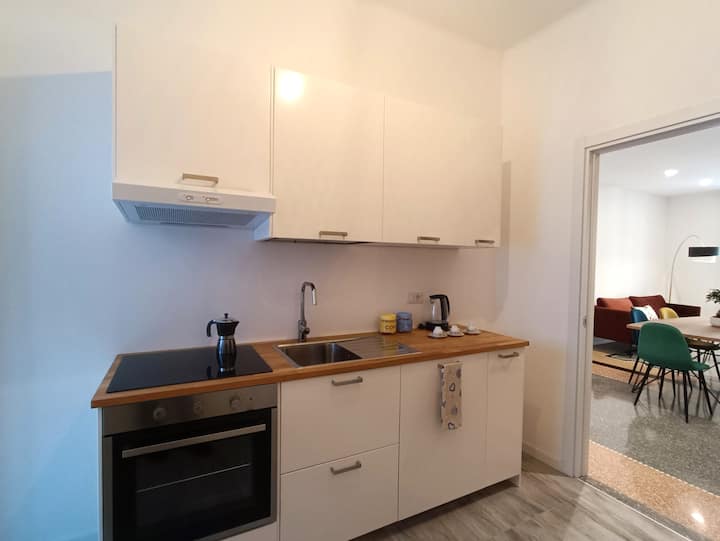 Filo - Chic, Spacious & Close To The Beach - Bari