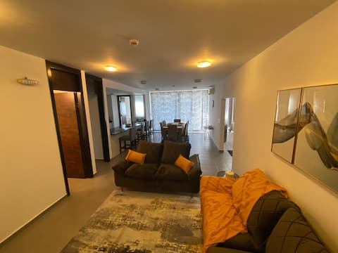 Building Don Ali! 701 F9JV+M4 Cd. del Este