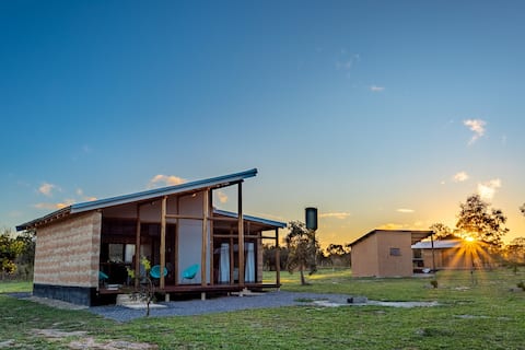 Airbnb em destaque: Villa Taipas, Iandê Chalet, view of the mountains em Cavalcante