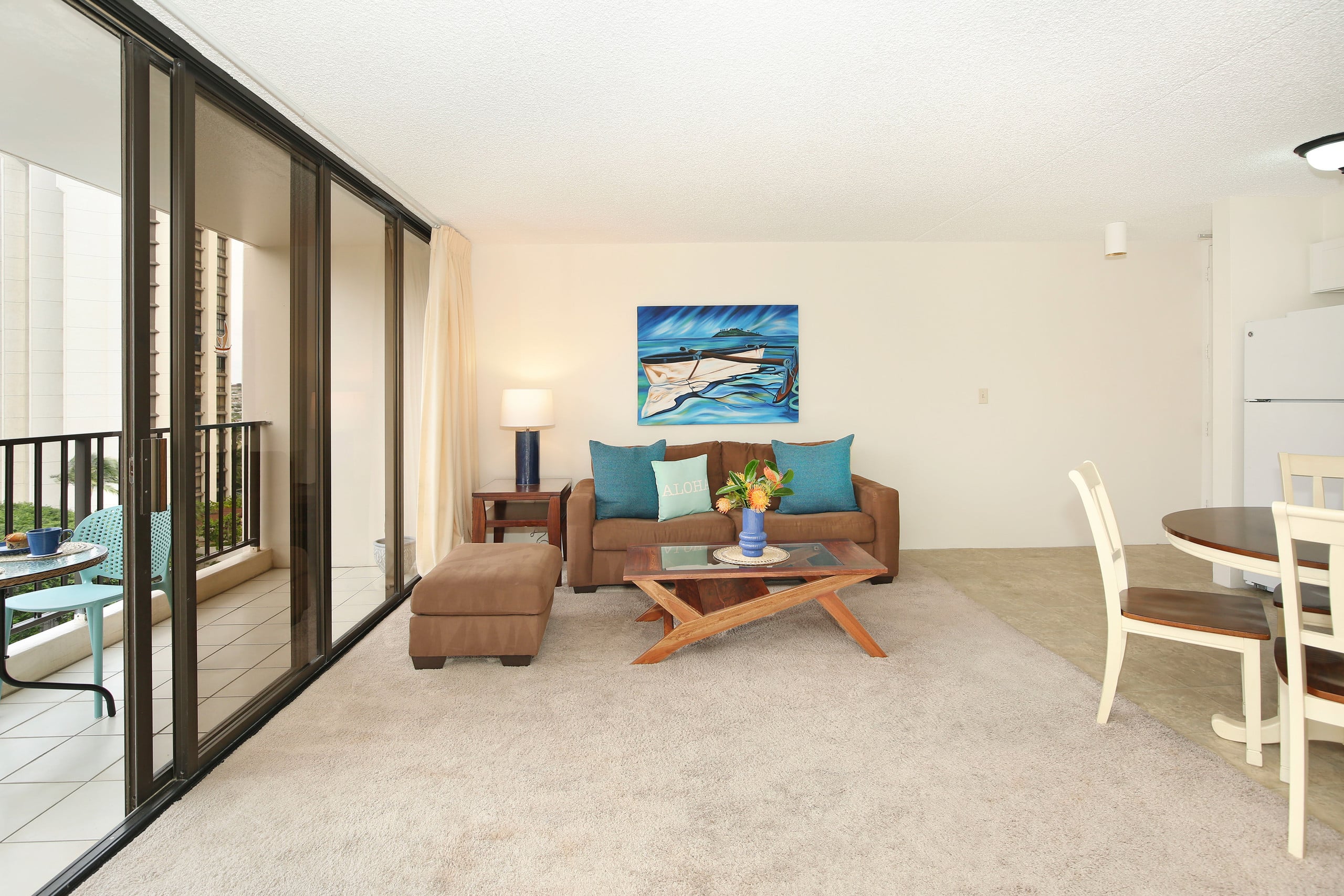 Condo in Honolulu · ★4.79 · 1 bedroom · 2 beds · 1 private bath - Image 5