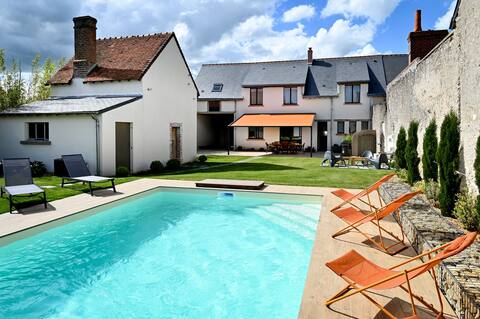 Cozy 4* house – pool – Blois/Chambord – 4 bedrooms