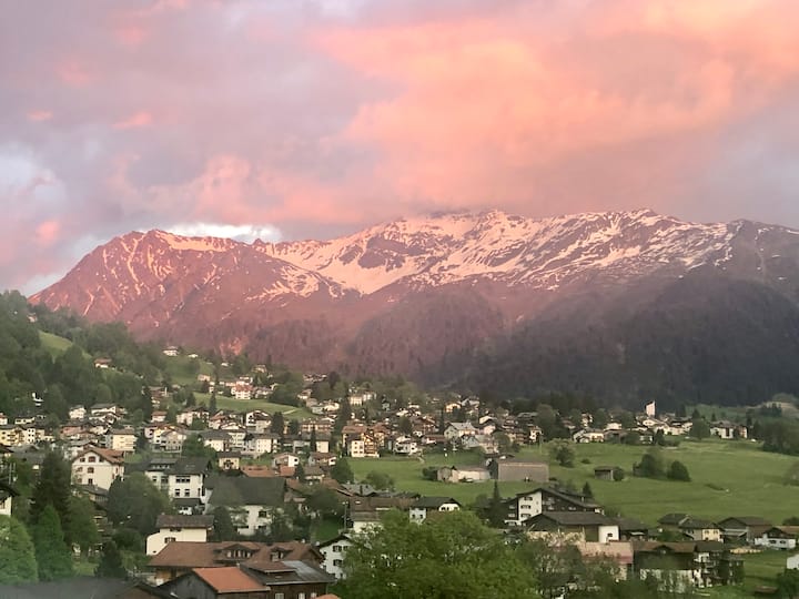 Topfloor Luxury Apartment - Klosters-Serneus