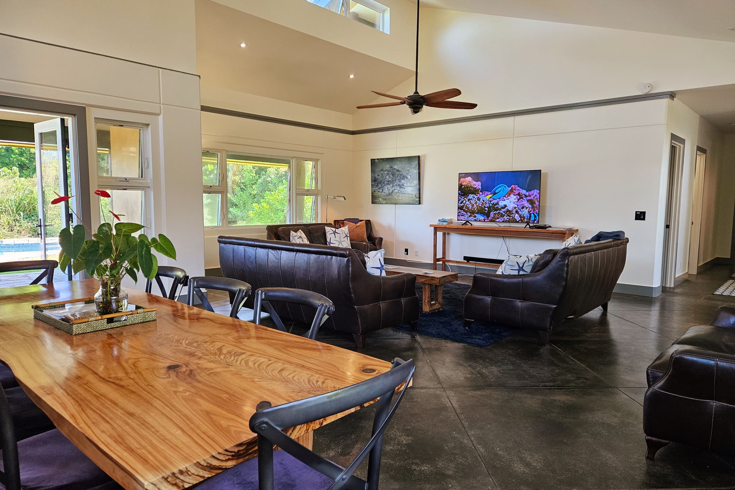 Oceanfront gated estate w/heated saltwater pool. - Photo 69