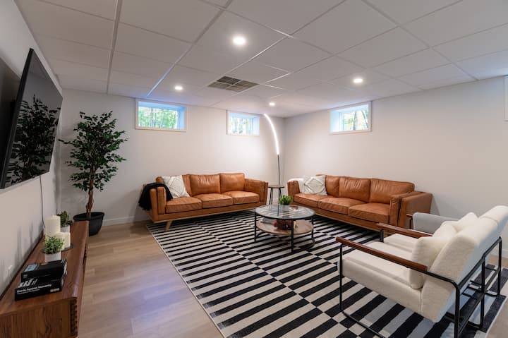 Spacious 3br Private Ski House- 10 Min To Slopes - East Stroudsburg, PA