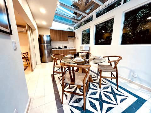 Top performing Airbnb: Bright loft with terrace in the heart of Condesa in Hipódromo