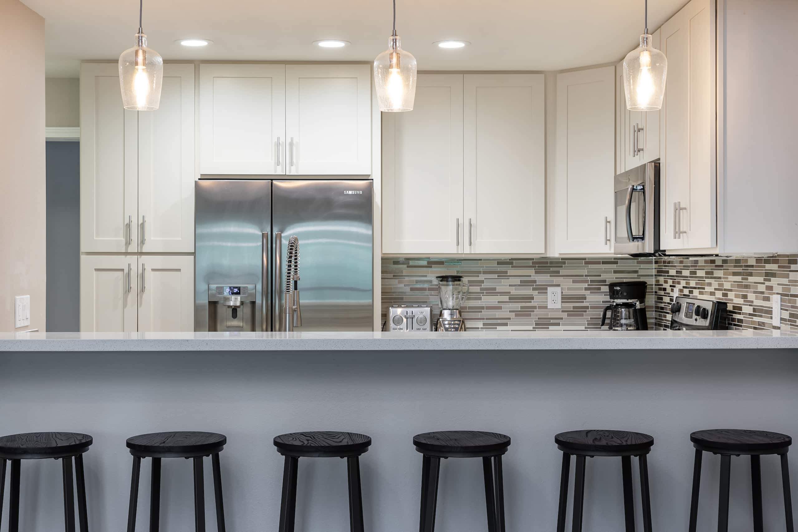 Newly Remodeled Near the Beach - Image 7