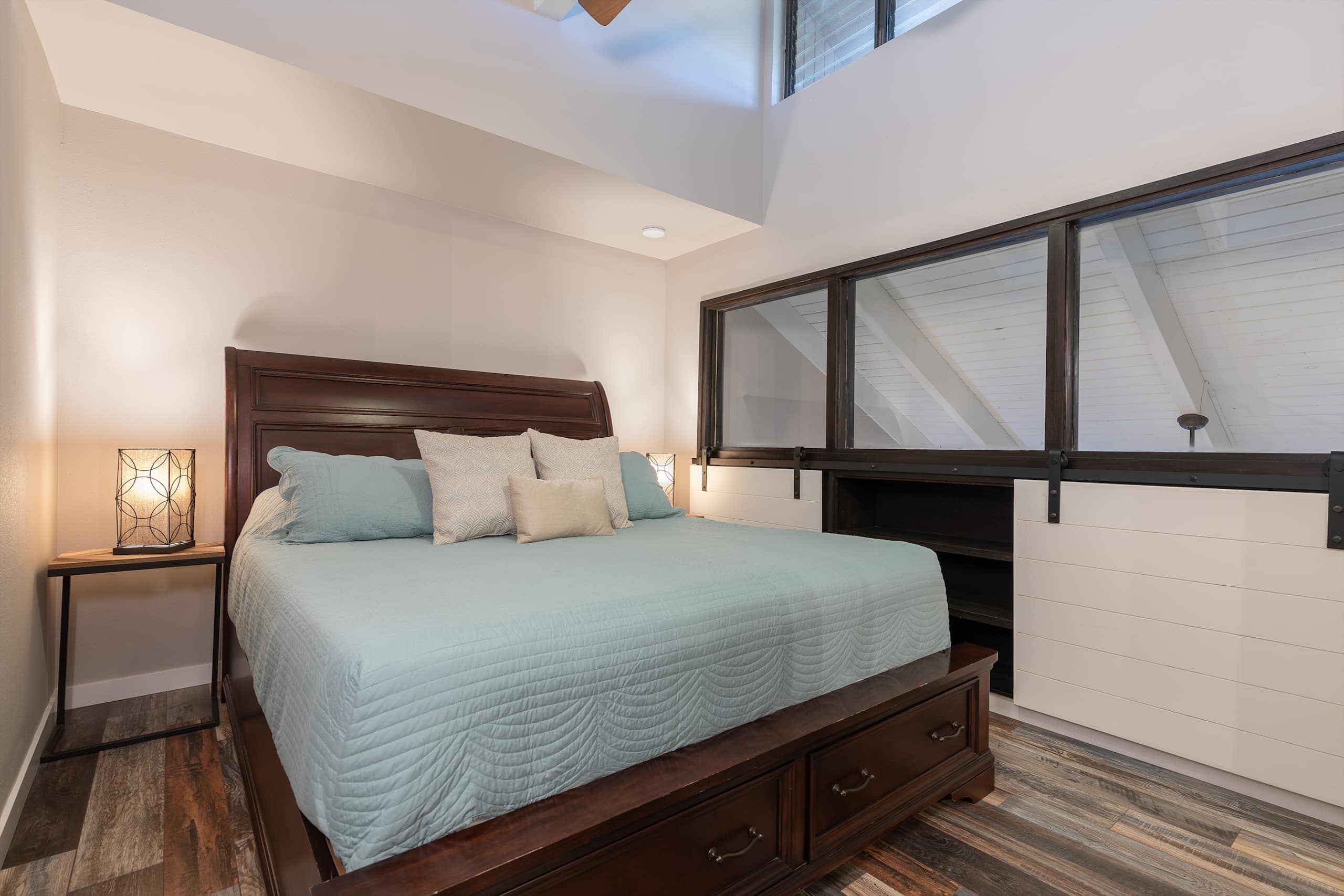 Newly Remodeled Near the Beach - Image 2