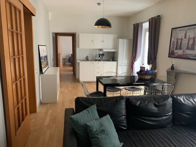 When in Rhome- city centre cozy apartment