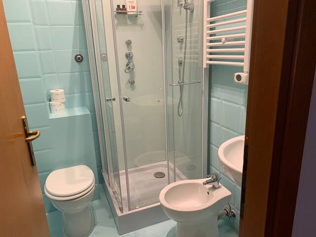 When in Rhome- city centre cozy apartment gallery image 5