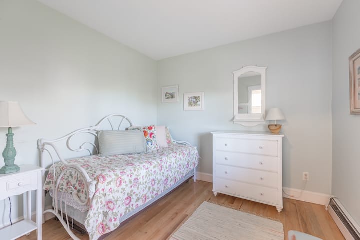 Sofá cama con cama nido extraíble