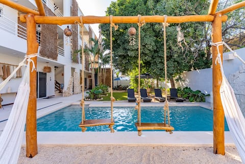 Lovely Studio>Downtown>Pool>AC>Desk>Fully Equipped