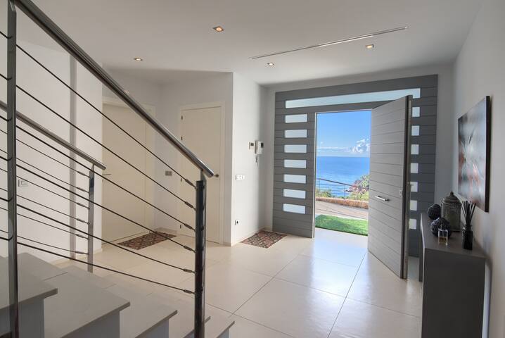 Tamariu: Villa luxe avec vue mer gallery image 4