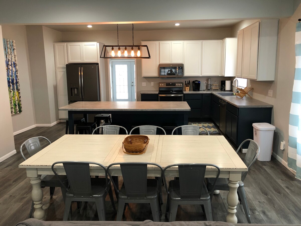 Home on the Heritage Houses for Rent in Ishpeming, Michigan, United