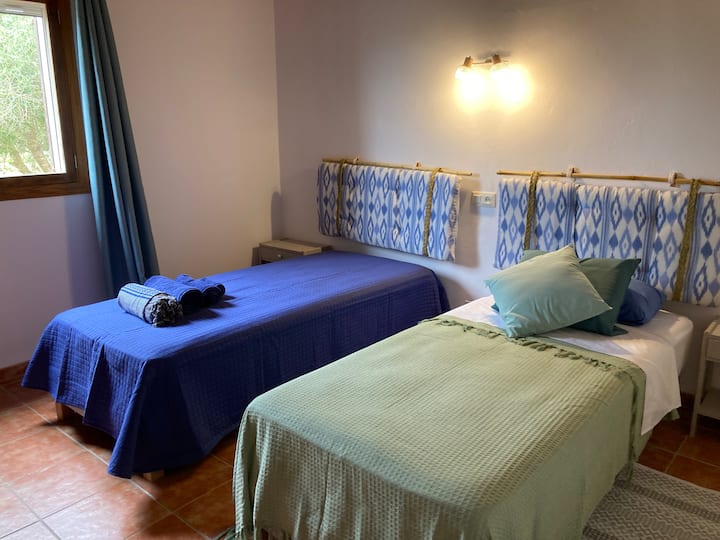 4. Bedroom, first floor (two separate beds - can be pushed together)