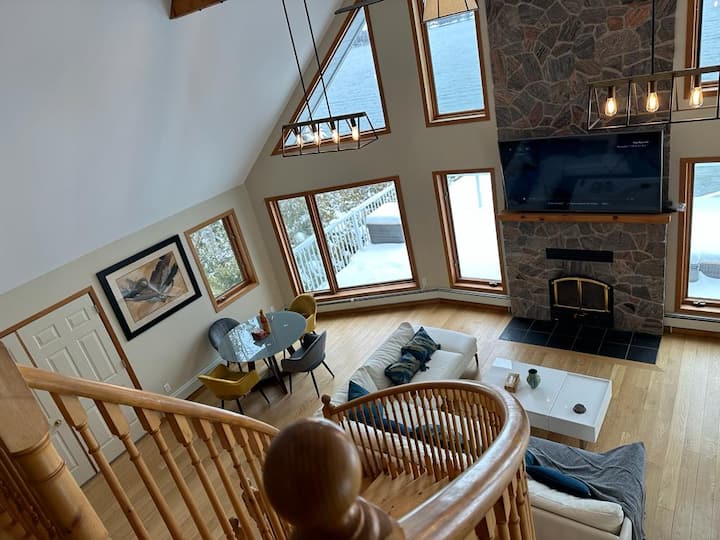 Lake Simcoe Waterfront Lake House - Orillia