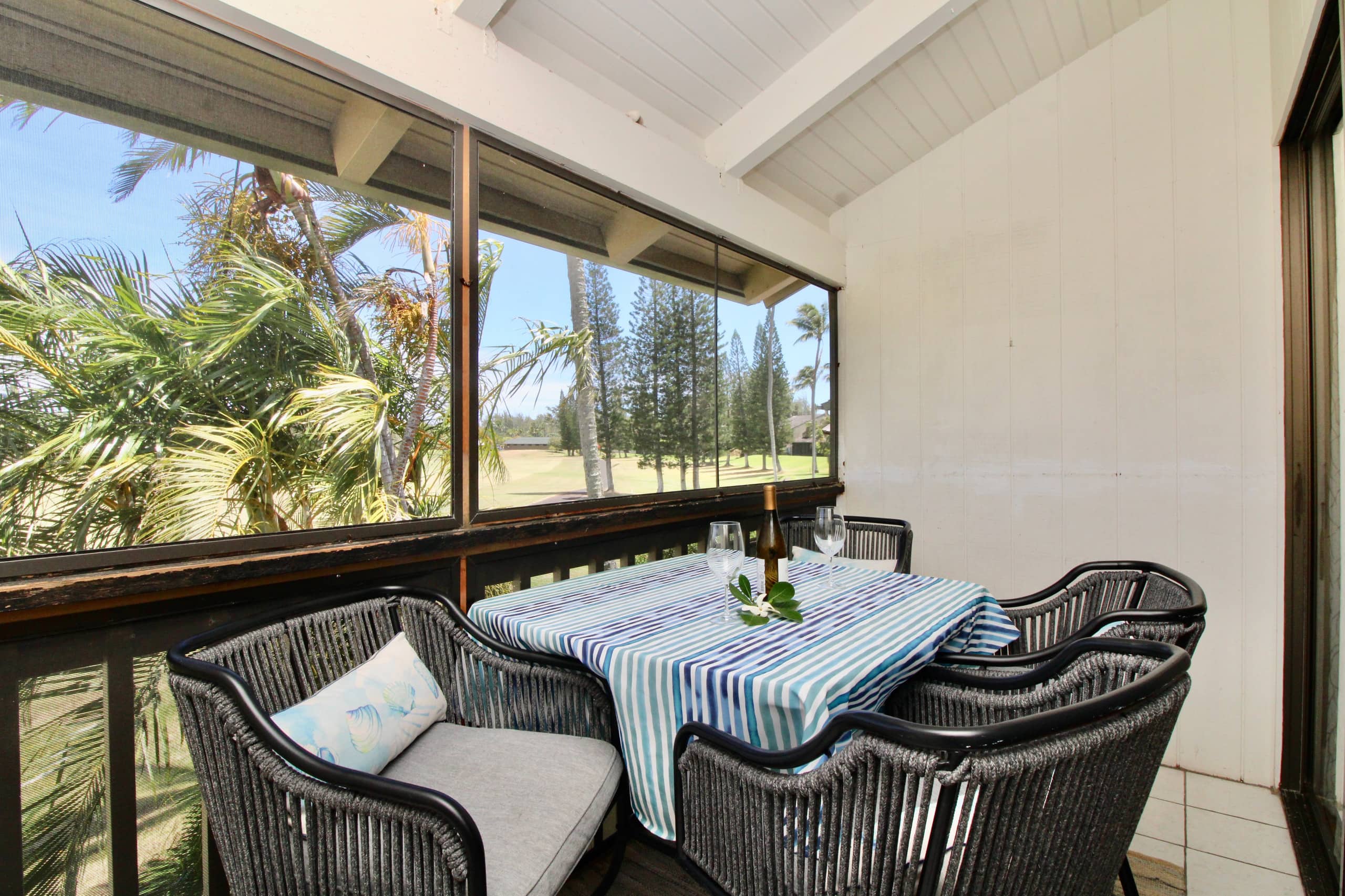 Spacious Condo Paradise - AC, WIFI, New Bathroom ! - Image 10
