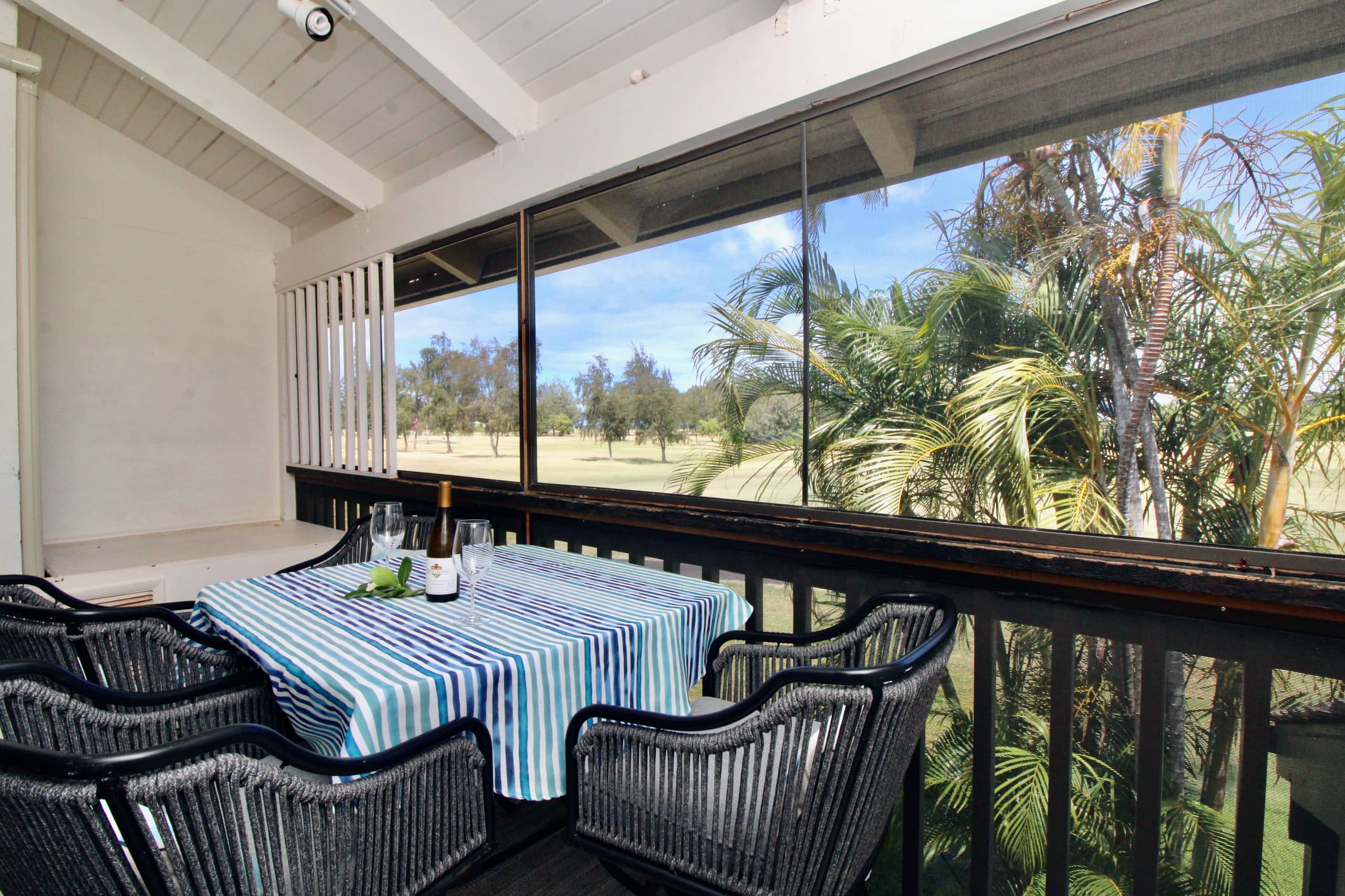 Spacious Condo Paradise - AC, WIFI, New Bathroom ! - Image 9