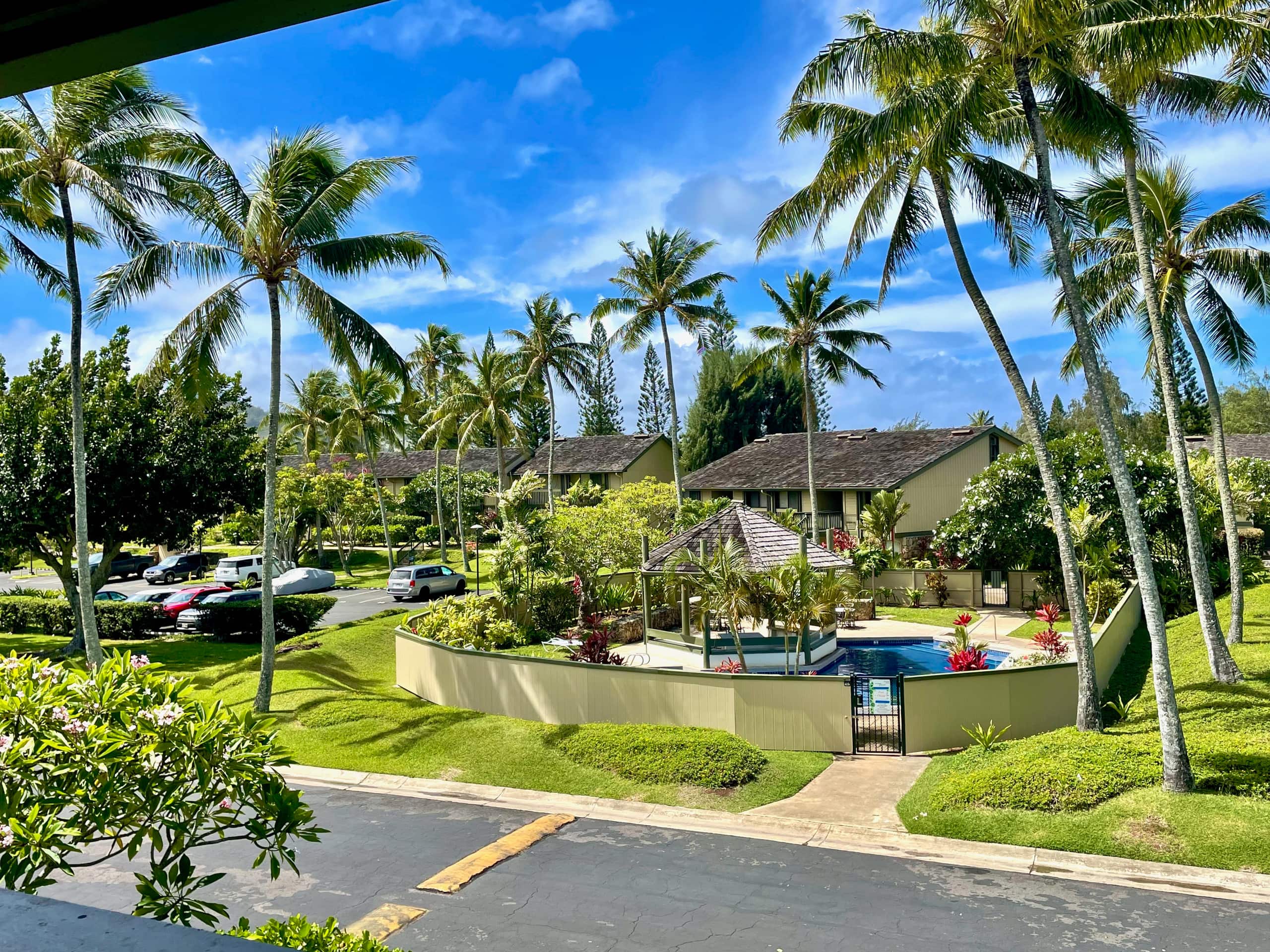 Spacious Condo Paradise - AC, WIFI, New Bathroom ! - Image 4
