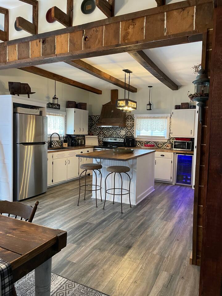 Wheeler House Houses for Rent in Central City, Pennsylvania, United States Airbnb