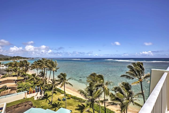 Beautiful Beachfront Family Condo for 4-8 guests