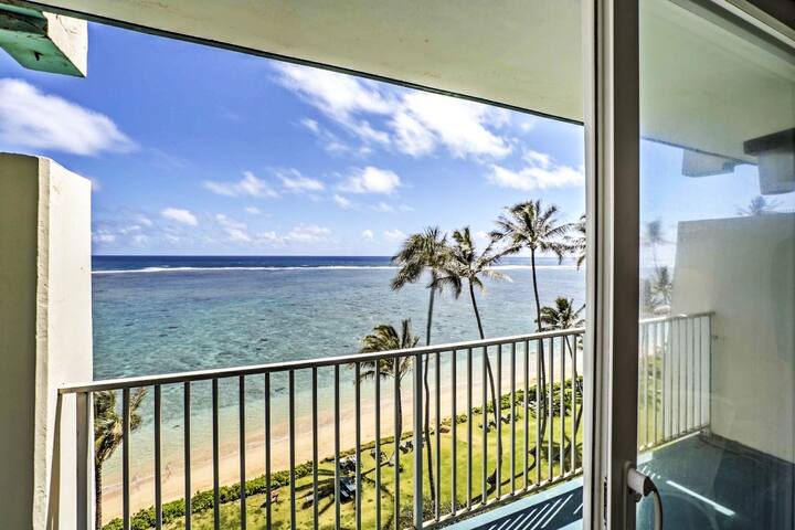 Beautiful Beachfront Family Condo for 4-8 guests gallery image 4