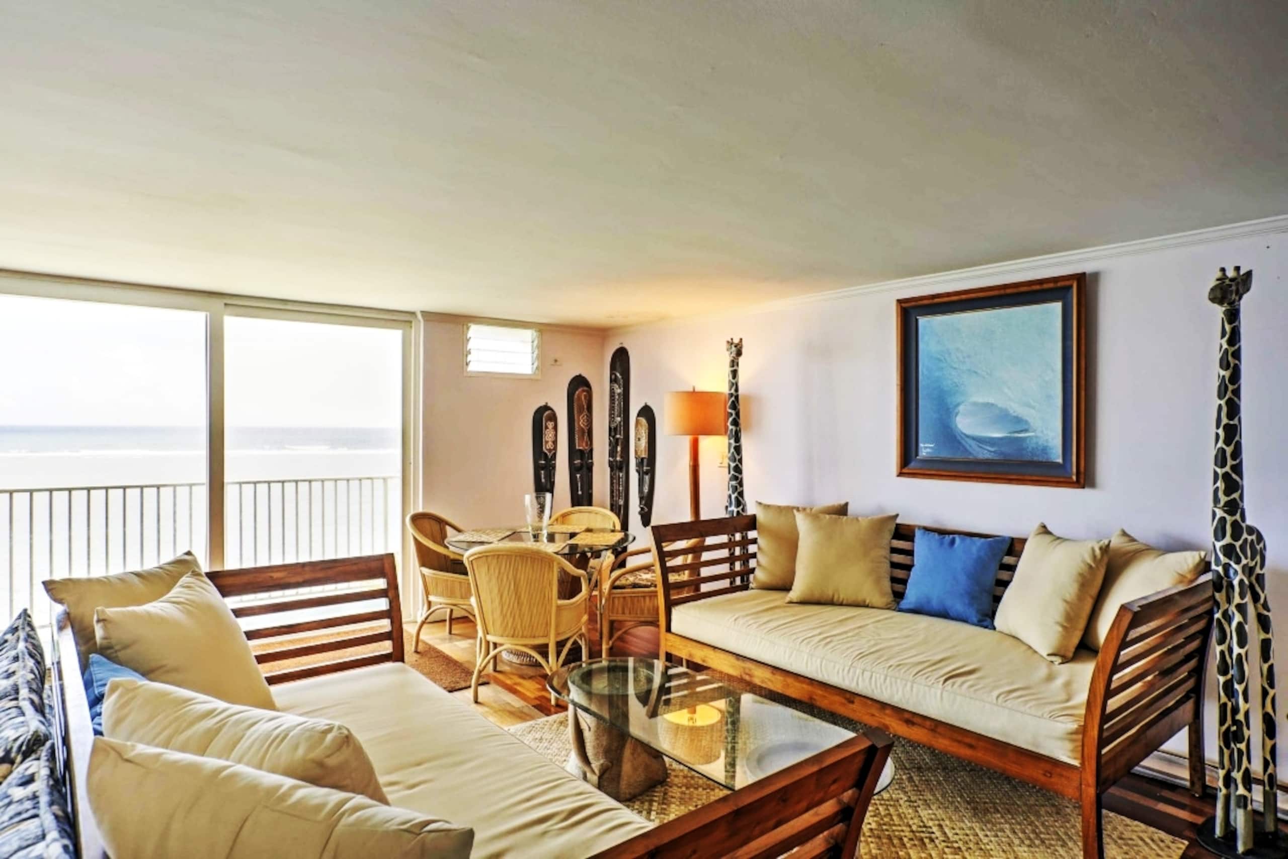 Beautiful Beachfront Family Condo for 4-8 guests - Image 5