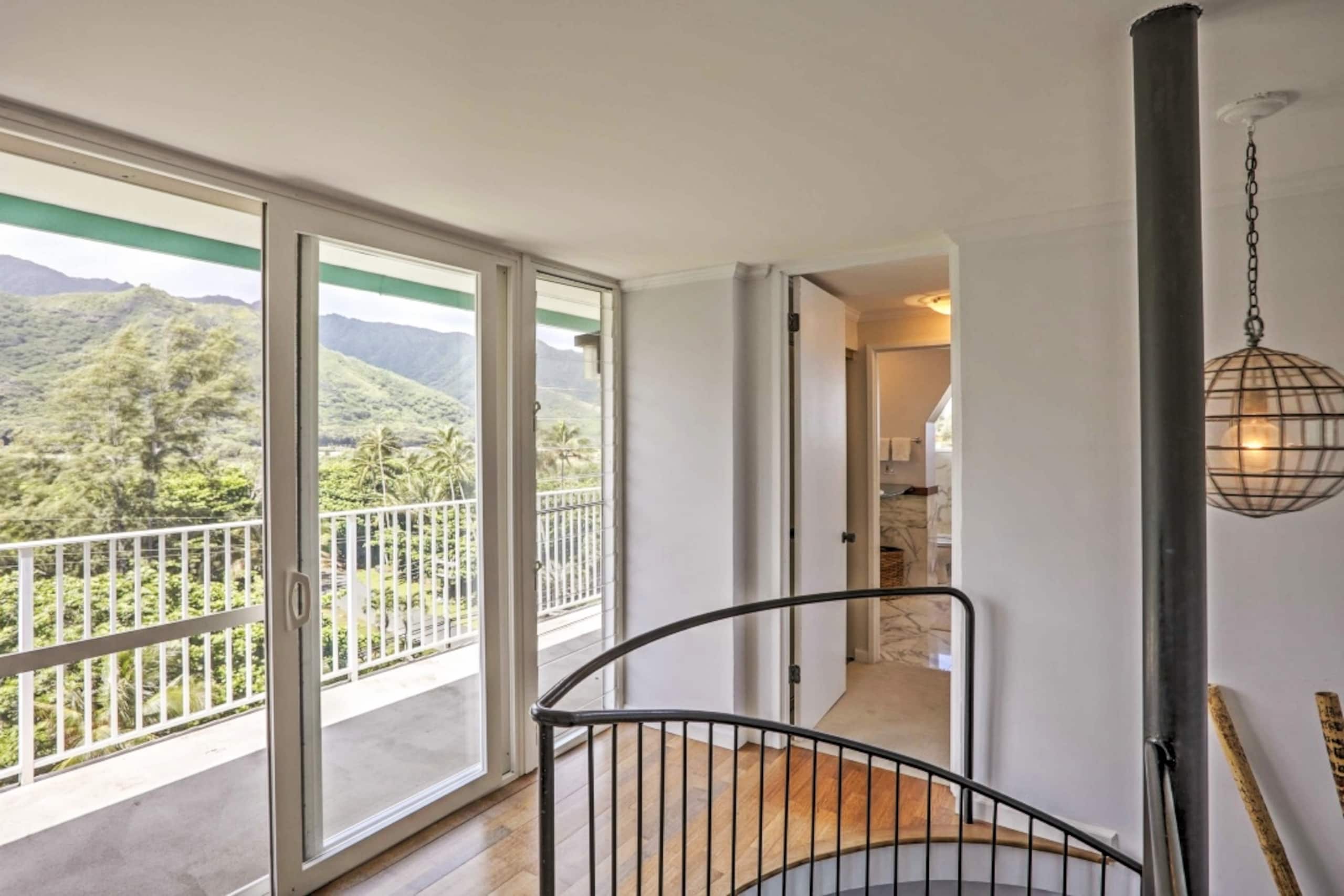 Beautiful Beachfront Family Condo for 4-8 guests - Image 10