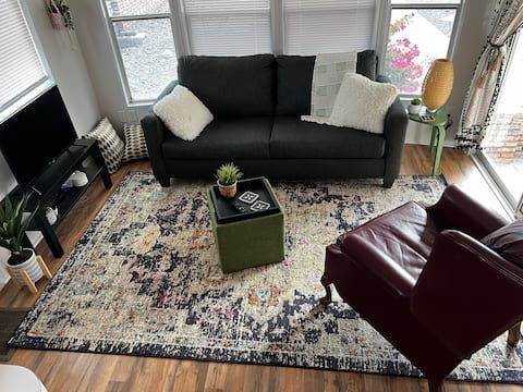 Popular Airbnb listing: Yuma’s cutest stay! in Fortuna Foothills