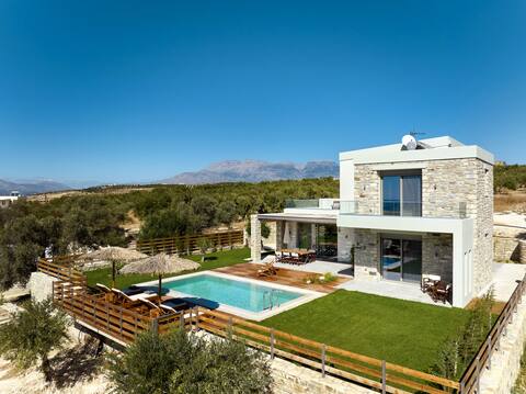 Alba Lilia
Cretan Villas