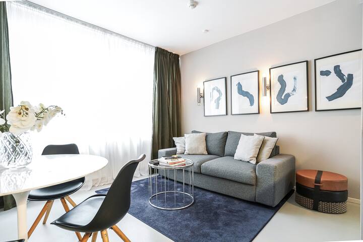 Moonlight Apt 4 gallery image 3