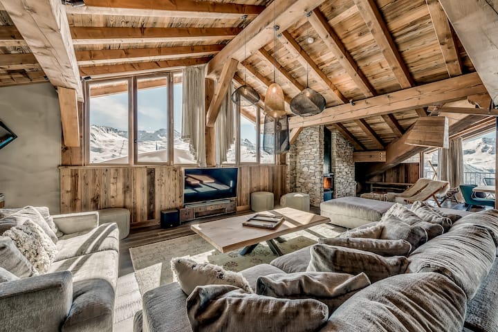 Val-d'Isère : villas de luxe et locations de vacances | Airbnb Luxe |  Luxury Retreats