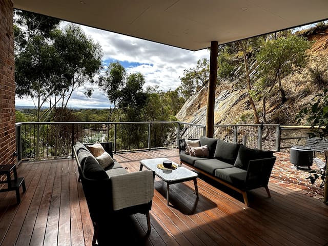 Umatah Retreat Chalet