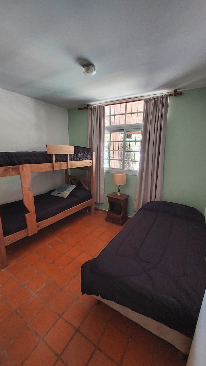 غرفة النوم 2