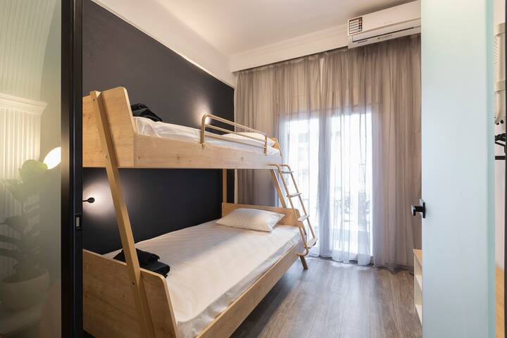 Ancient Agora Central Living gallery image 5