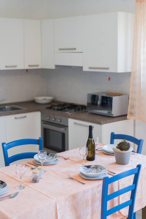 Top Airbnb: [Pool] - Cottage in a hill on Lake Garda in Malcesine