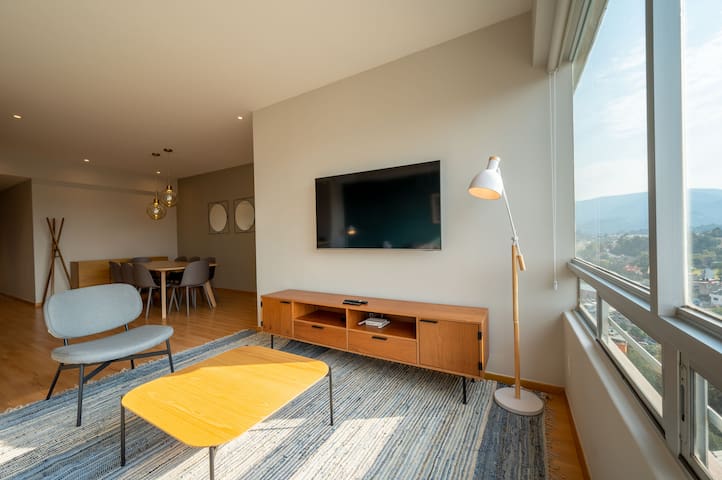 Capitalia | Chic 3BR with Premium Amenities