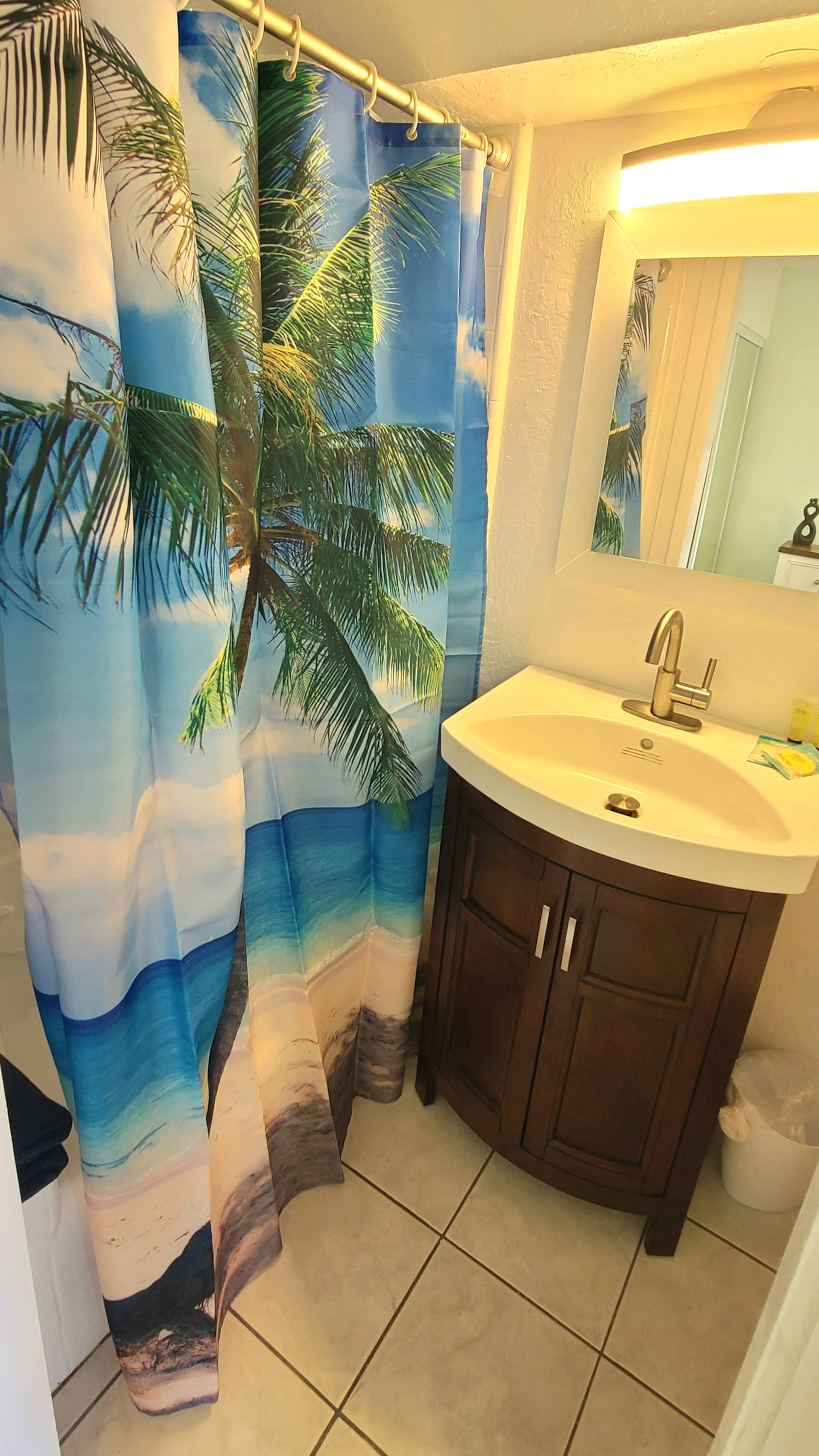 Hale Kai - updated corner unit with Ocean View - Image 17