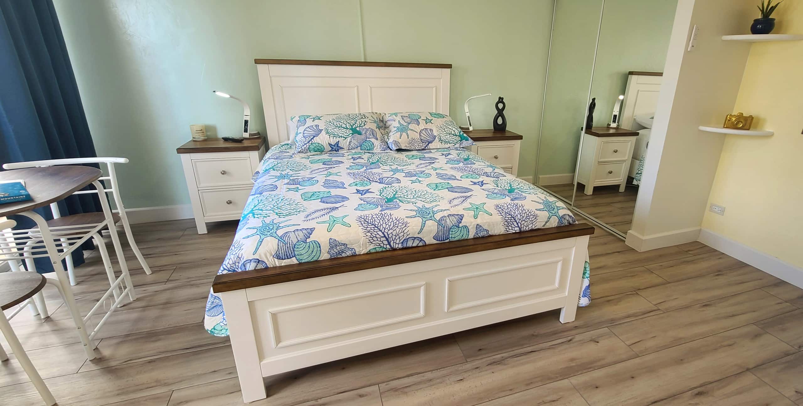 Hale Kai - updated corner unit with Ocean View - Image 3